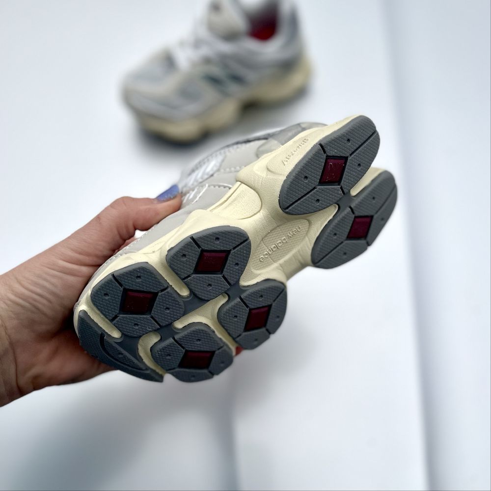 Дитячі кросівки New Balan:ce 9060 Lunar Timberwolf NY Grey р.26-37