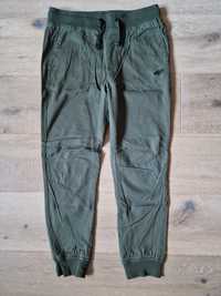 Spodnie joggers 4F, roz. 152 cm