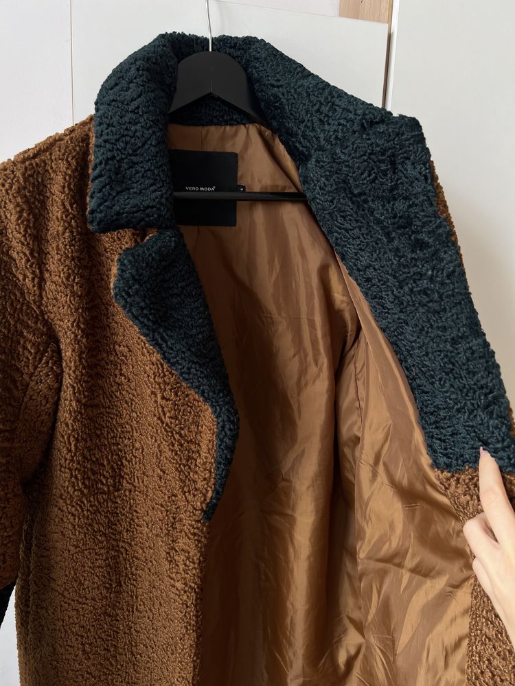 Пальто из каракуля vero moda