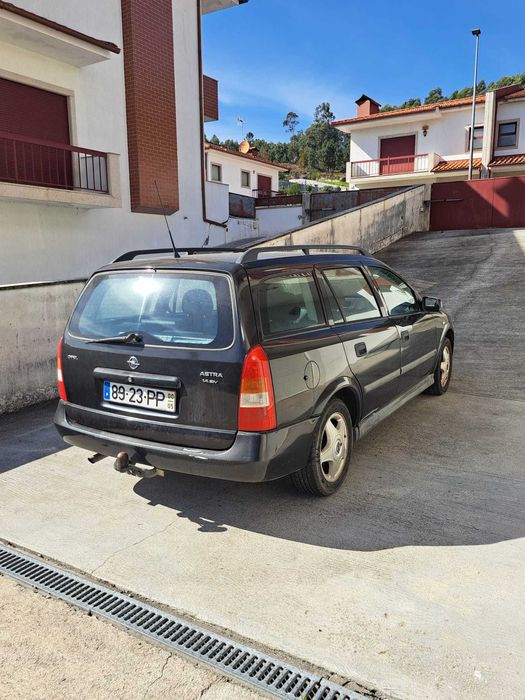 Opel Astra Caravan 1.4 16V – 2000 – 220.000 km