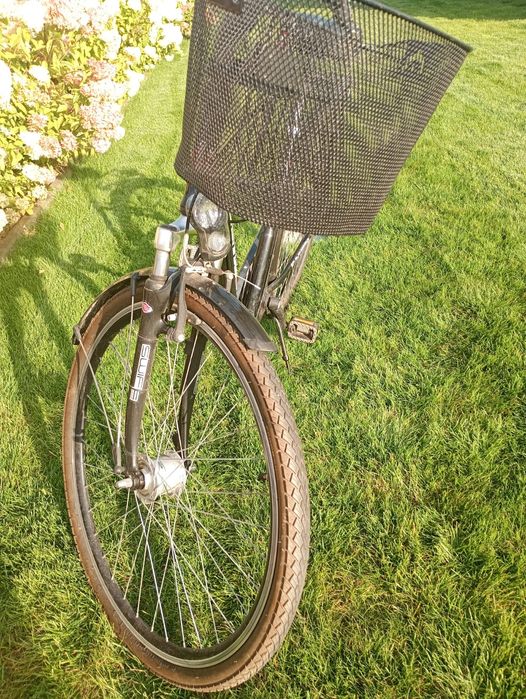 Rower damski miejski  z koszykiem 28"