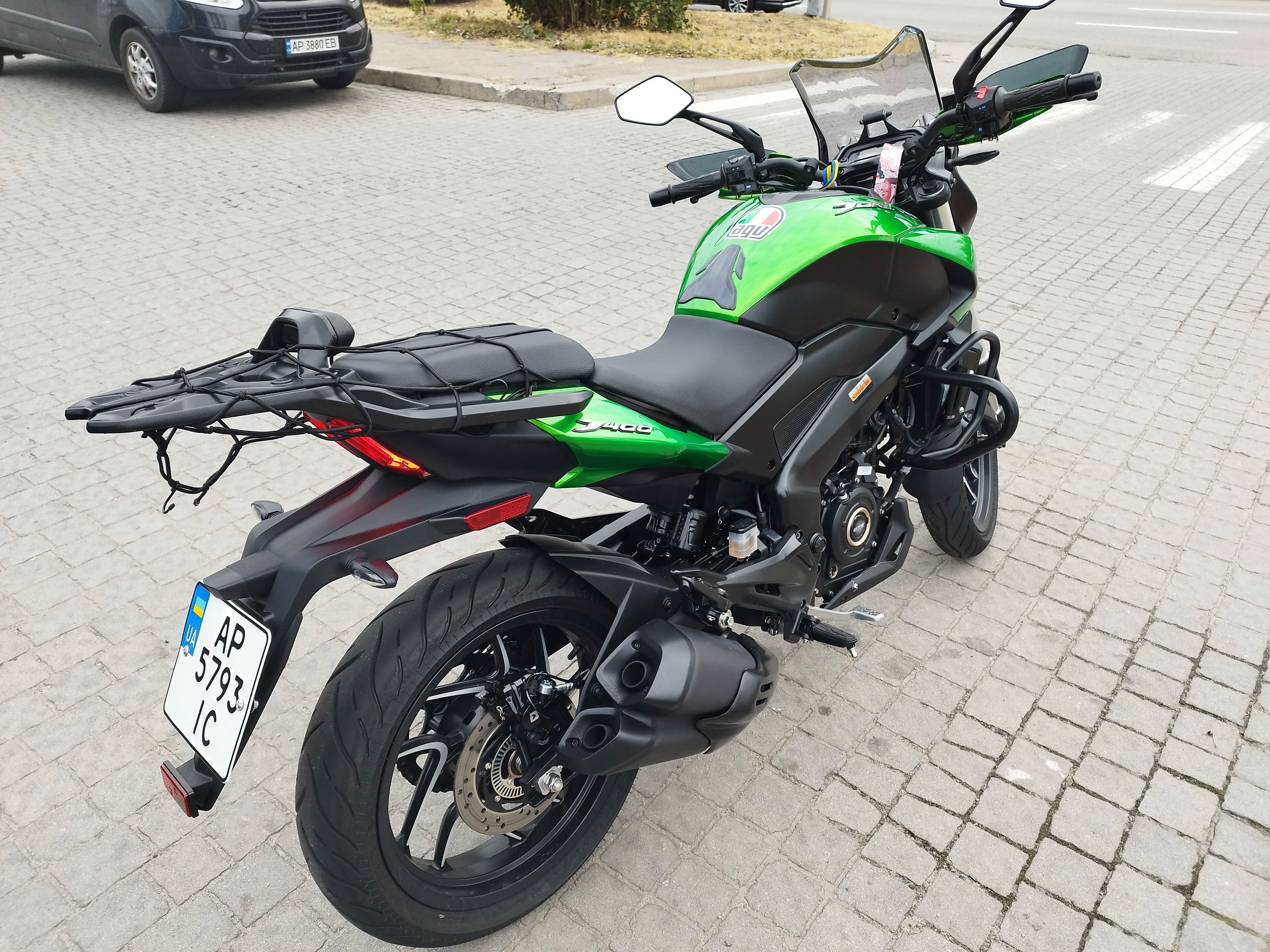 Bajaj Dominar400