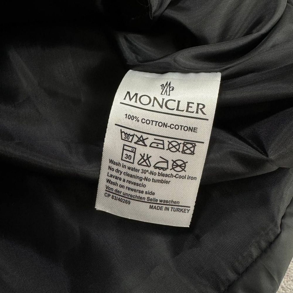 NEW SEASON! Мужская жилетка Moncler черного цвета размеры от S до XXL