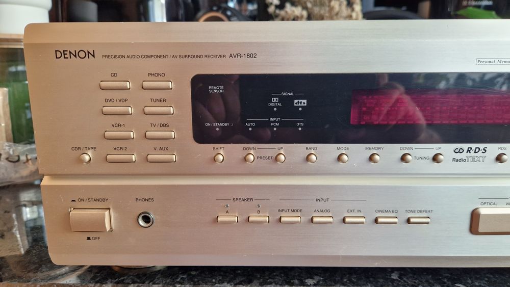 Denon AVR-1802 – Receiver Áudio/Vídeo de Alta Fidelidade