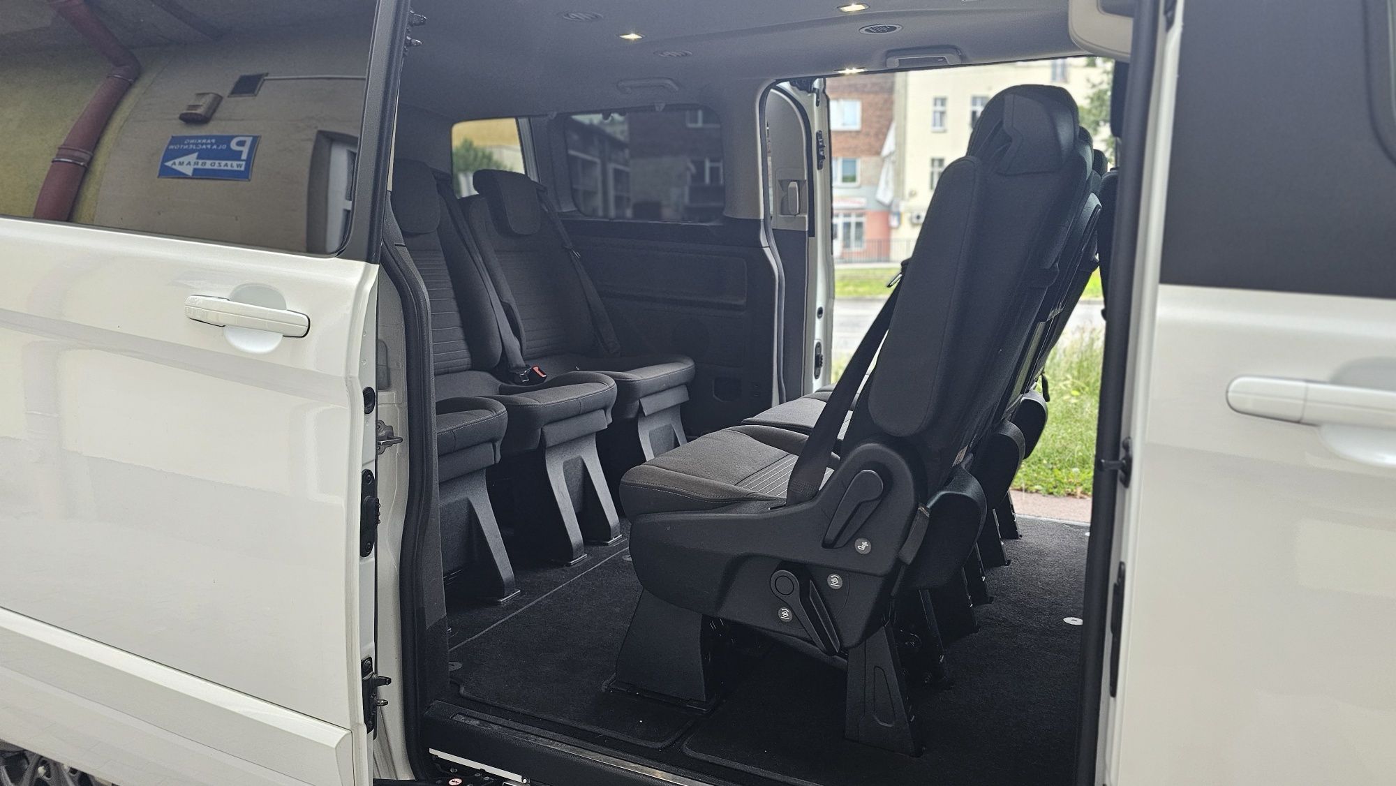 Wynajmę Ford Turneo Custom  | 8 osób 170km automat acc kamerą cofania