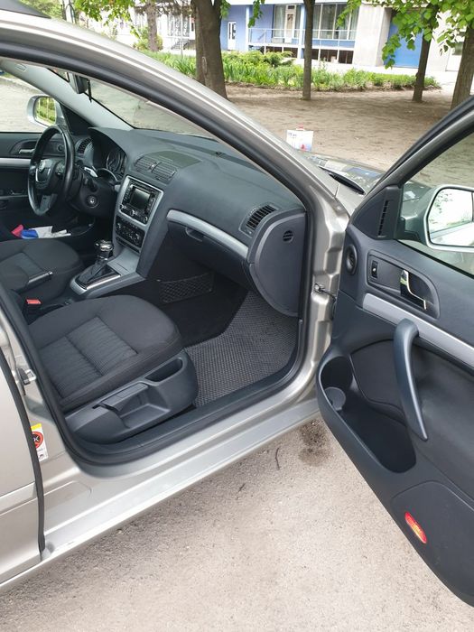 Продам Skoda Octavia 1.6 дизель dsg7 2012р