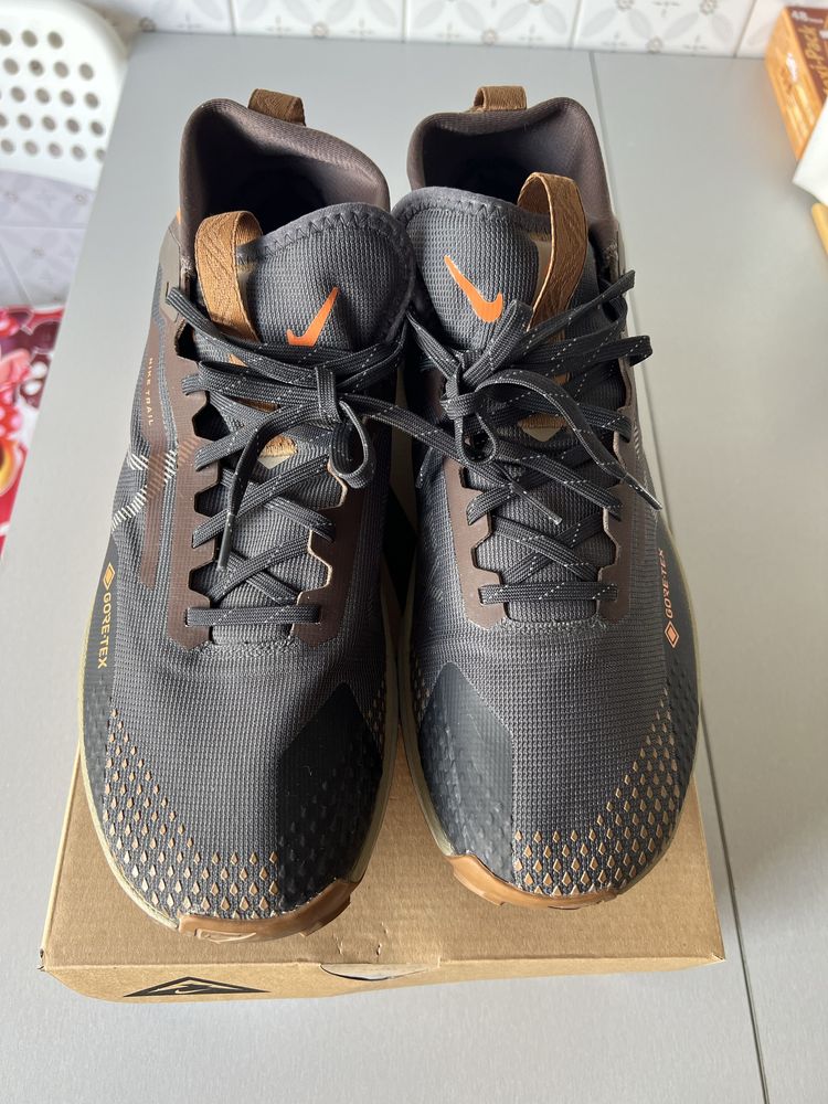 NIKE Pegasus trail 4 gtx 46р.