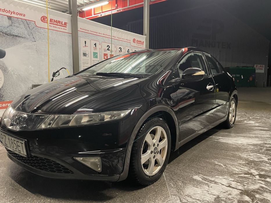 Sprzedam Honde Civic 1.8 140 KM