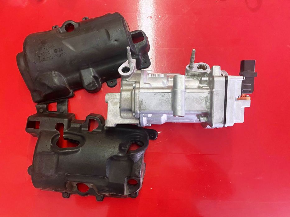 Компресор кондиціонера Мустанг Матч Е мач Ford Mustang Mach E Разборка