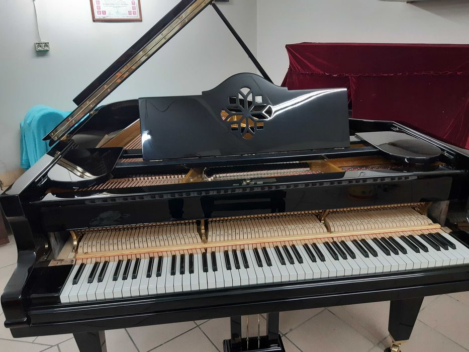 Grotrian Steinweg