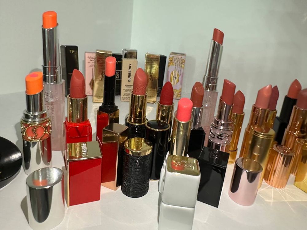 Помада блеск оригинал Dior Nars chanel hermes YSL Dolce Charlotte Pet