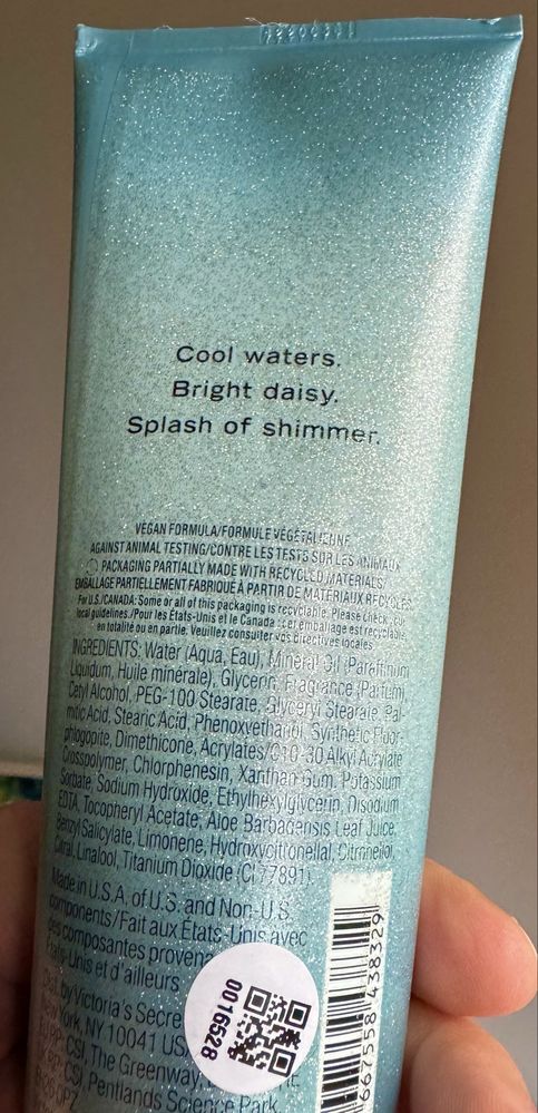 Victoria’s Secret Aqua Kiss Shimmer balsam do ciała z drobinkami