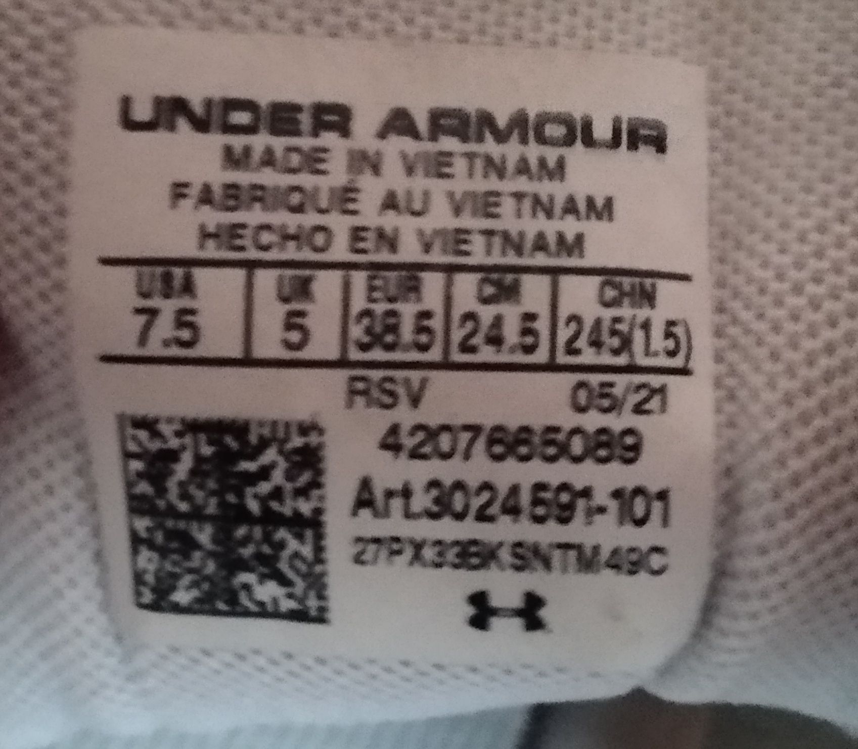 Кросівки Under Armour 38 розмiр