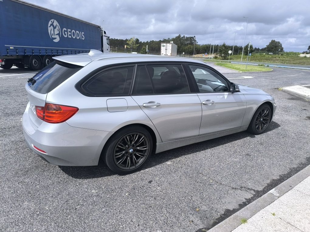 BMW 320F2014 Automática