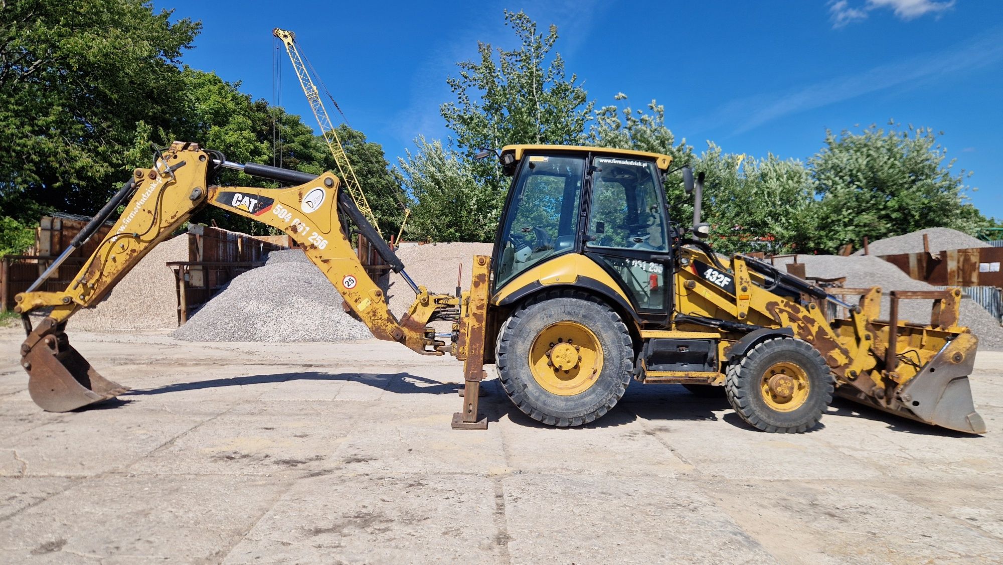 Koparko-ładowaka Cat 432f