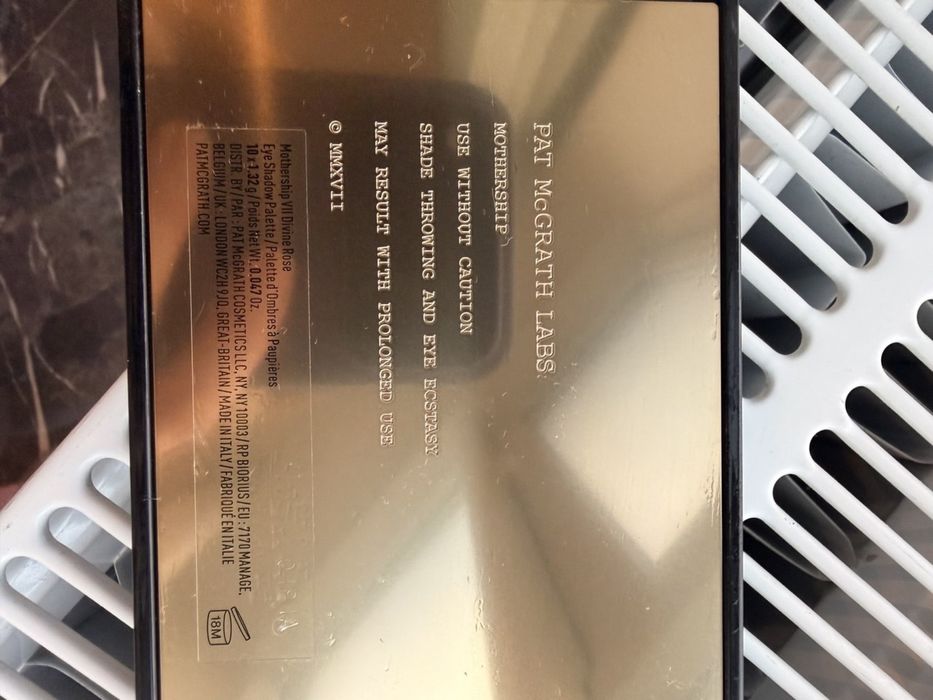 Палетка тіней Mothership VII Divine Rose