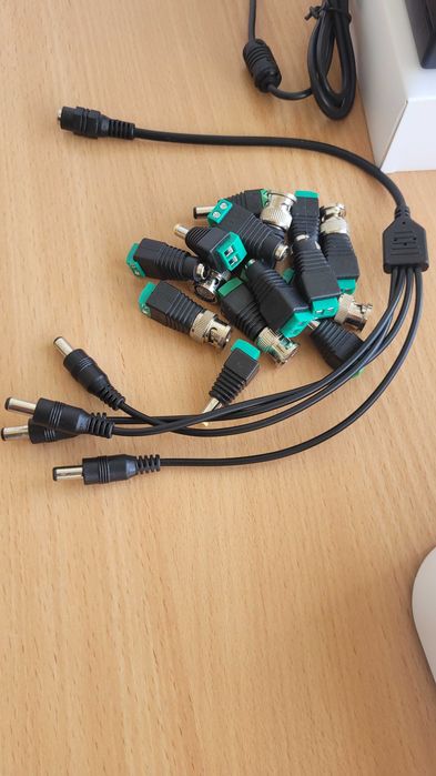 Якісний комплект системи відеоспостереження Dahua на 4 камери HDCVI