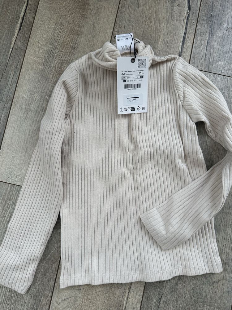 Zara гольф для дівчинки новий