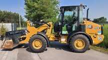 Caterpillar 906M  ładowarka Cat 906M rok produkcji 2022 , przebieg 855 godzin