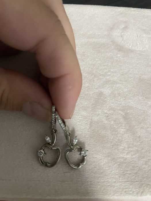 Продам сережки срібло