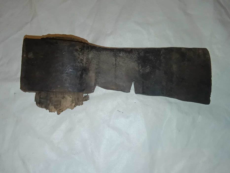 stara kuta siekiera 1450 gram - sygnowana