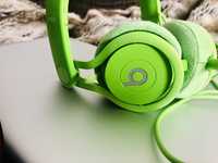 Beats by dr mixr green