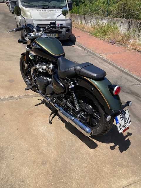 Royal Enfield Super Meteor 650 de 2024