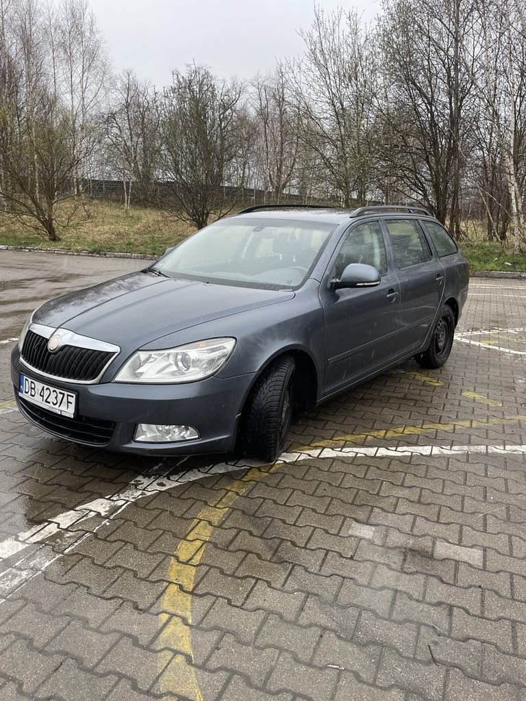 W tytule Skoda Octavia || po lifcie 2009 benzyna+LPG