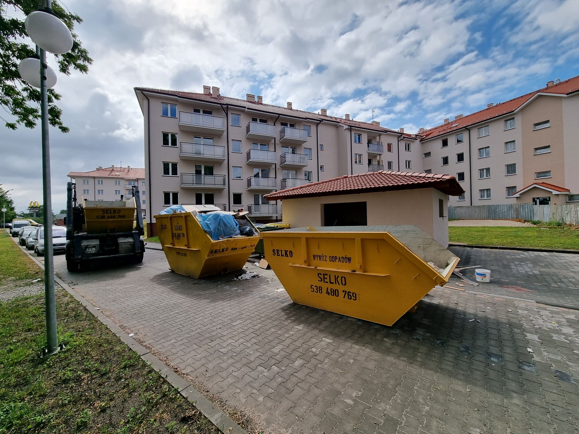 Wywóz odpadów kontenery na gruz śmieci