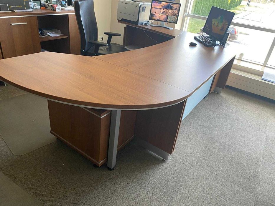 Biurko 270x200 + kontenerek stan bardzo dobry