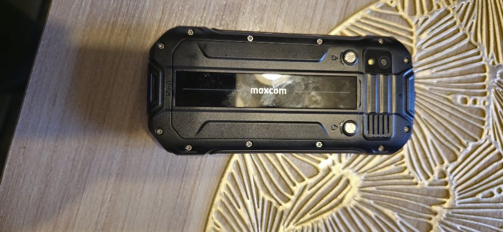 MaxCom MM918 - nowy