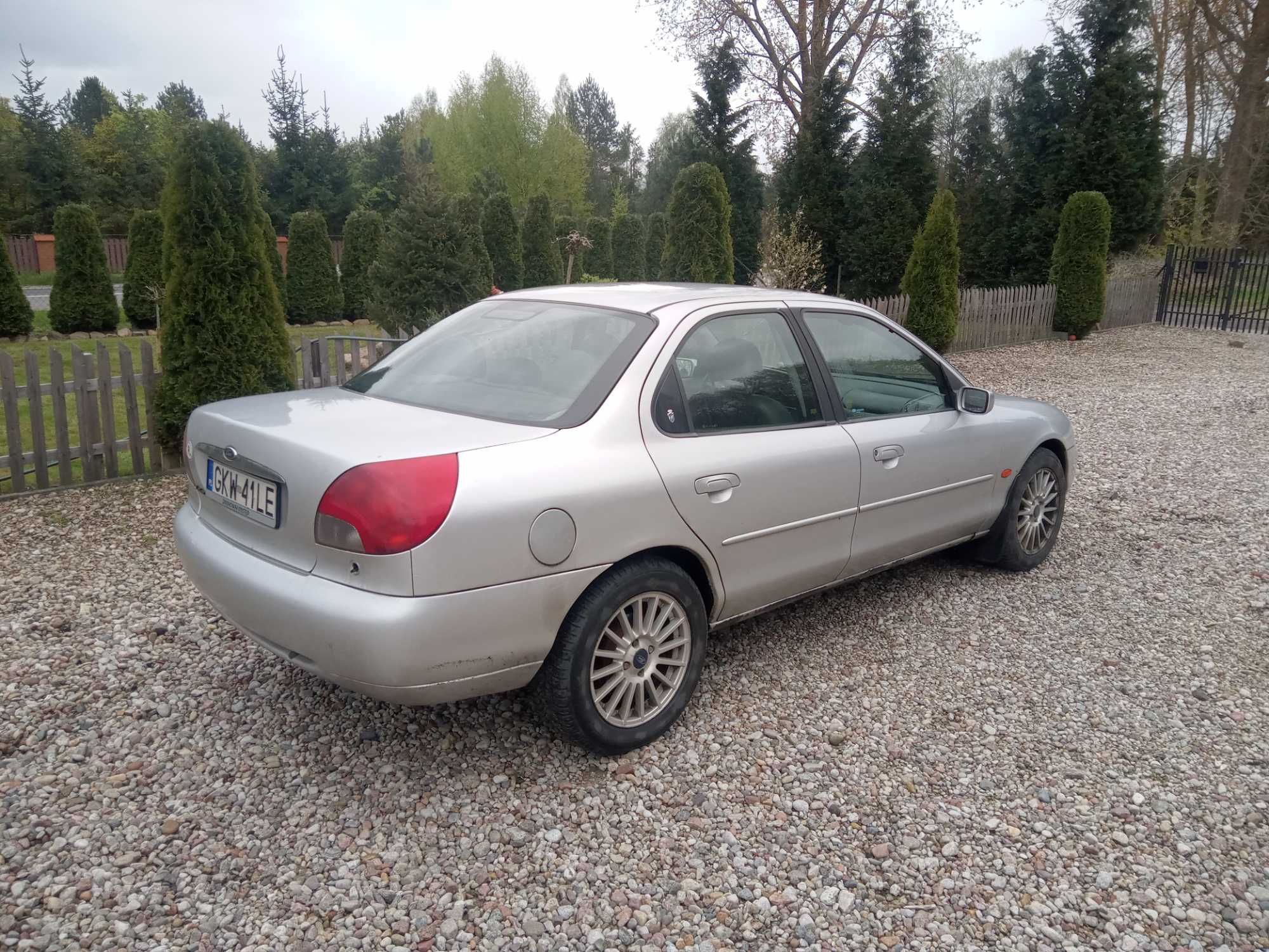 Ford Mondeo 1.8 TD b.d stan techn.