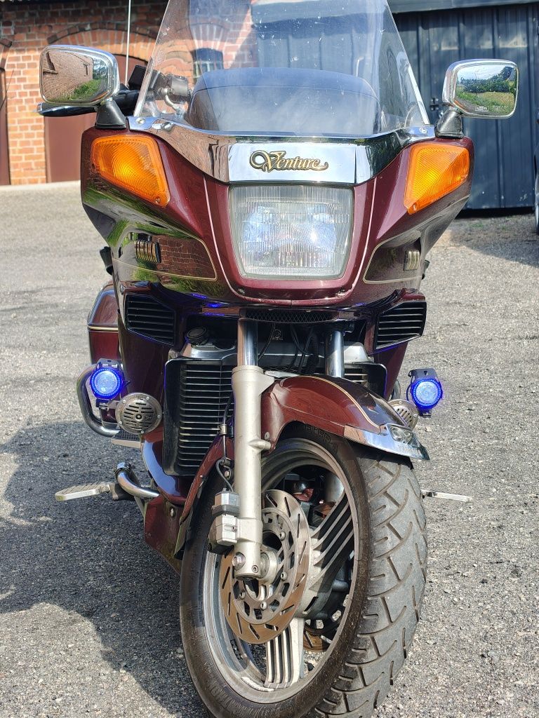 Yamaha venture xvz 1300