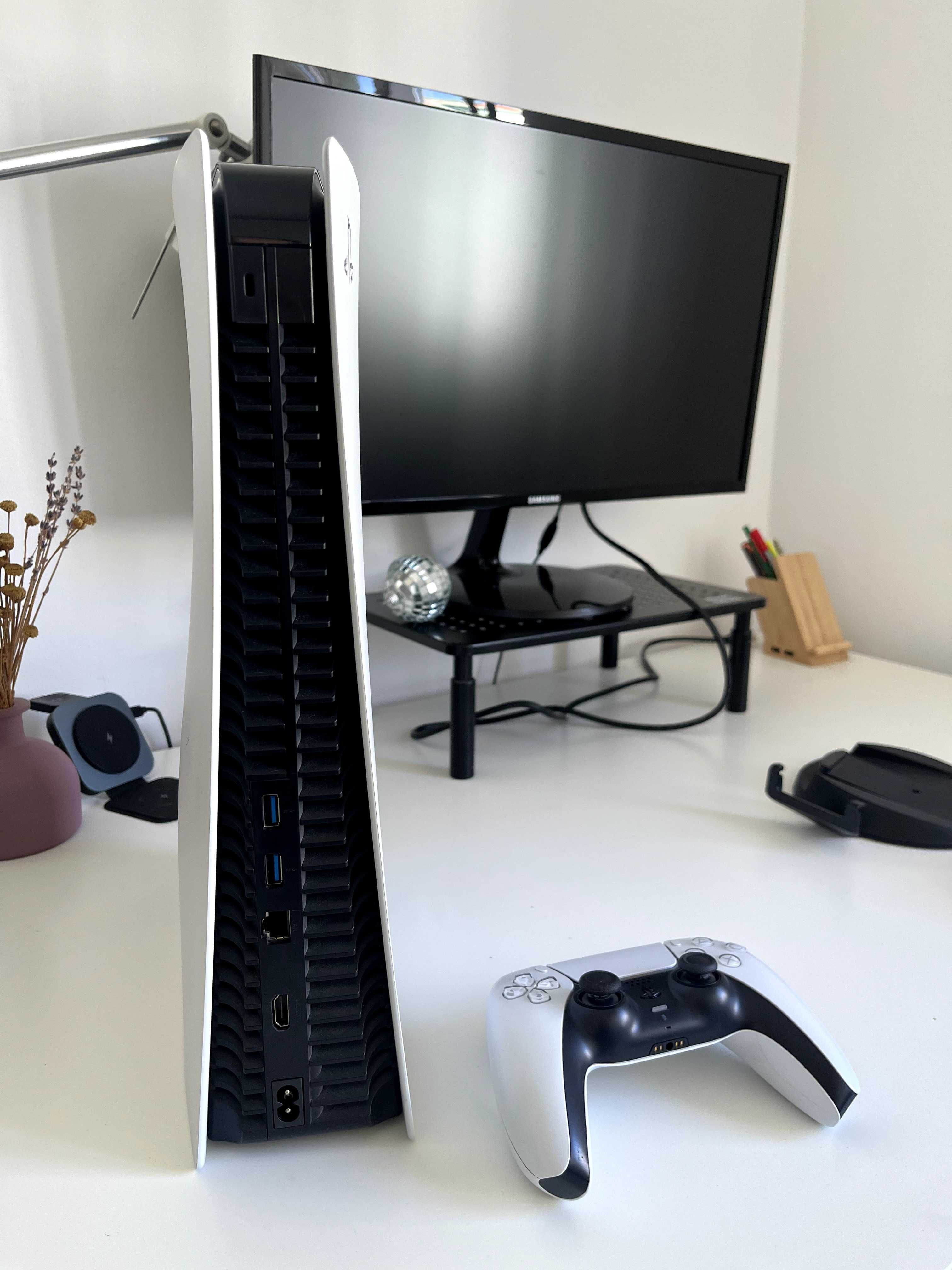 PS5 como Nova - Impecável e Estimada (Entrego na Grande Lisboa)
