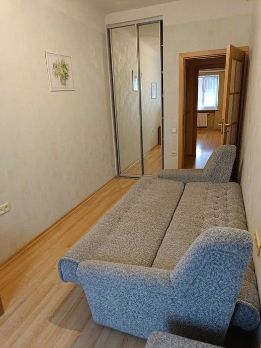 Сдам 3-х ком. квартиру Нагорный район ул. В.Винниченко( СШ 67)