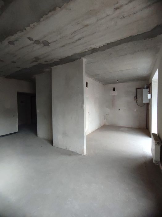 ПРОДАЖ 3-кімнатної квартири у місті Луцьк - під Ваші сміливі ідеї !