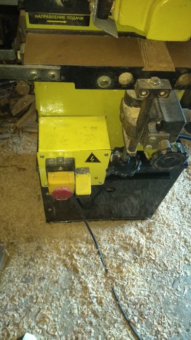 Продам многофункциональный деревообрабатывающий станок Корвет 322.