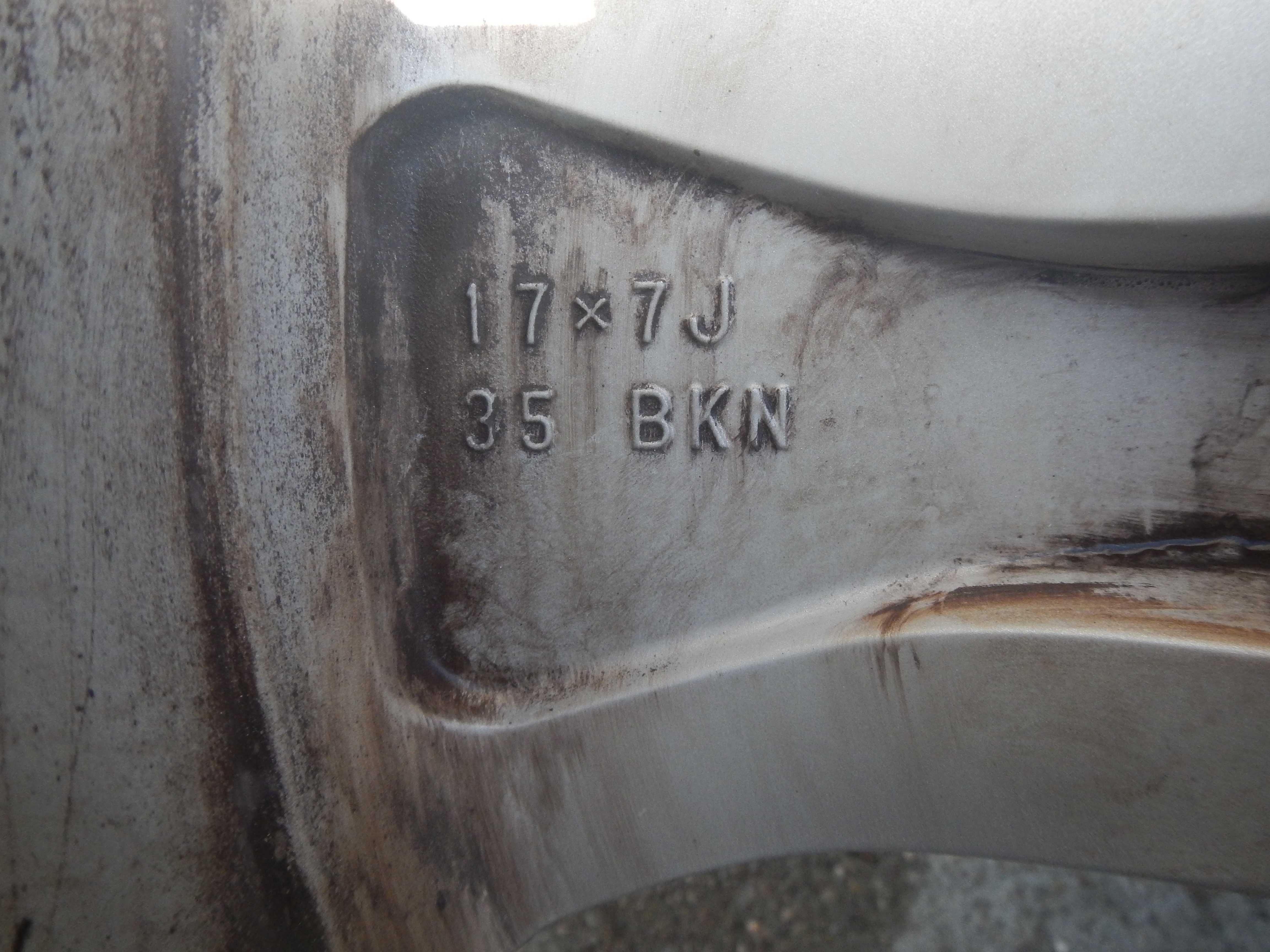 17'' Felgi Aluminiowe Toyota RAV 4/V Nowy model  5x114.3 + Opony
