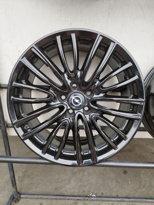 Felgi 18" 5x110 Et 33 8j Alfa Romeo Opel