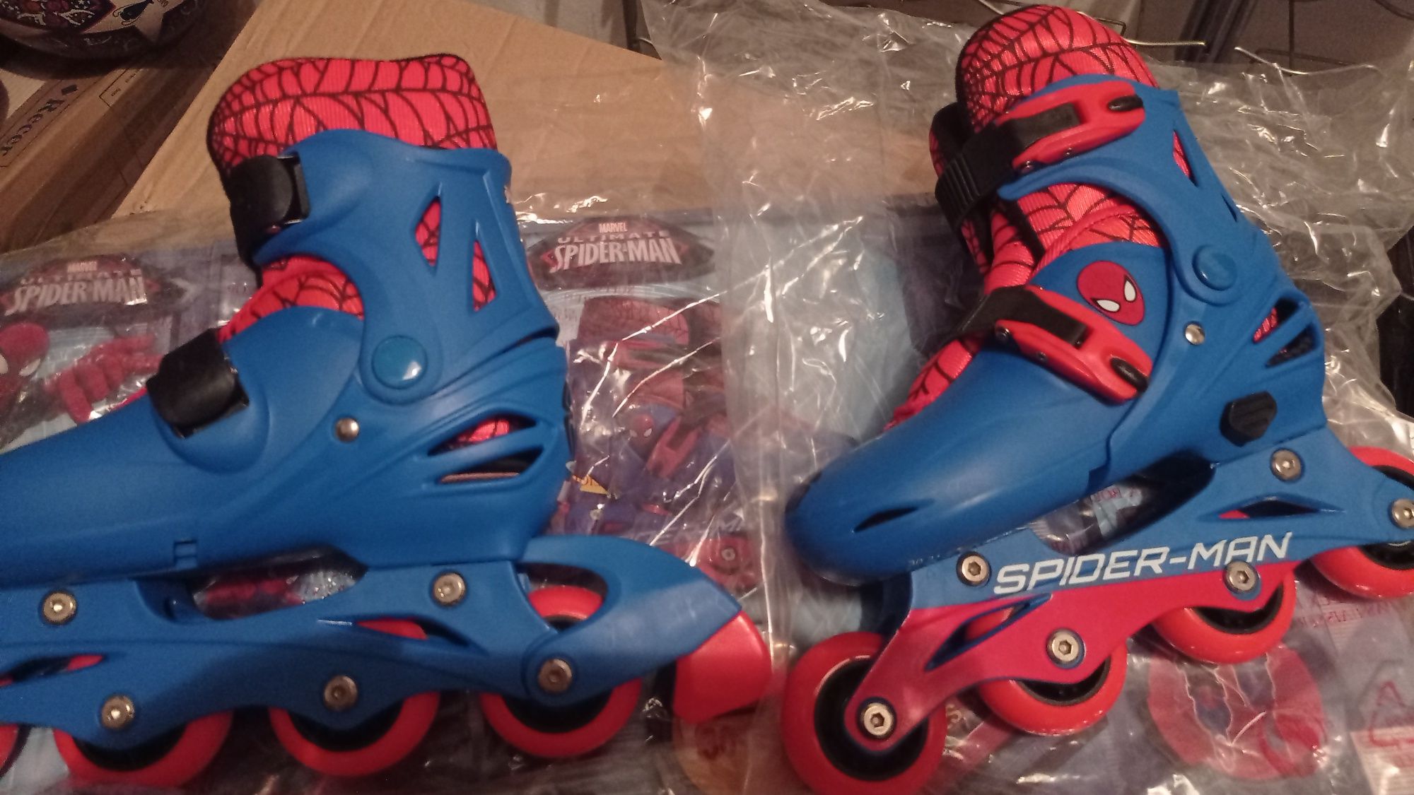 Patins em linha Spiderman