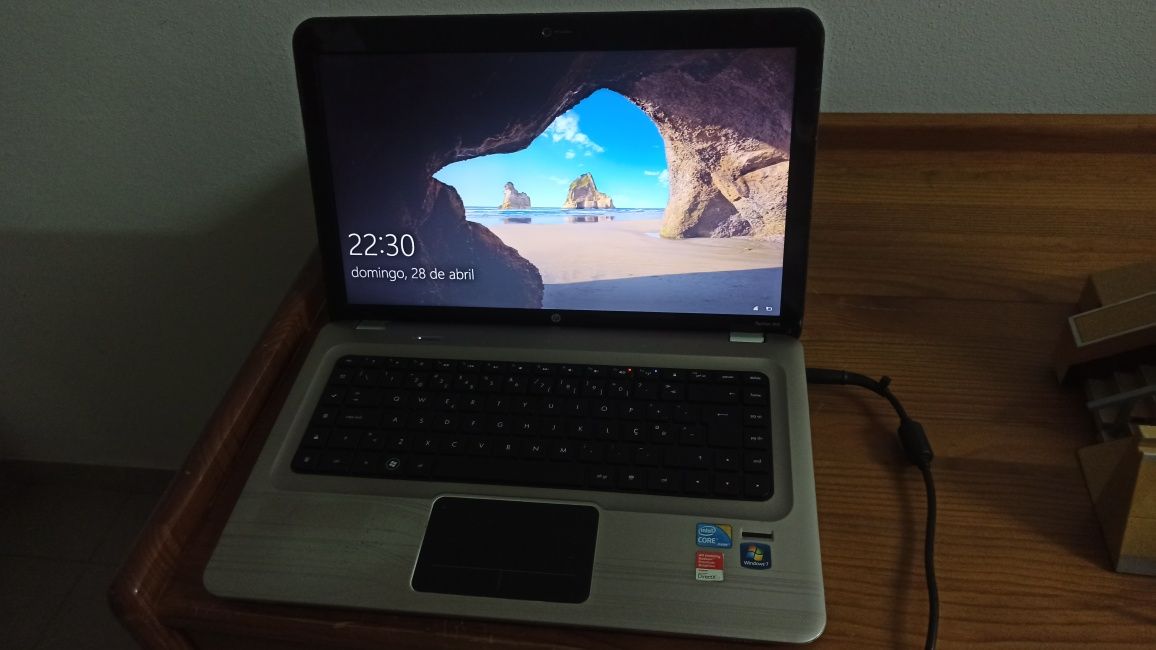 Portátil HP pavilion dv6 i5 e Radeon graphics