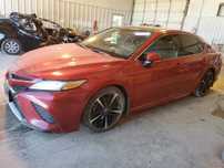 Запчастини шрот бампер капот двигун двері фари Toyota Camry 70 XSE 3.5
