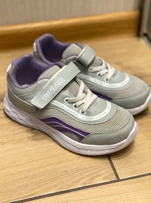 Кросівки 21 см устілка