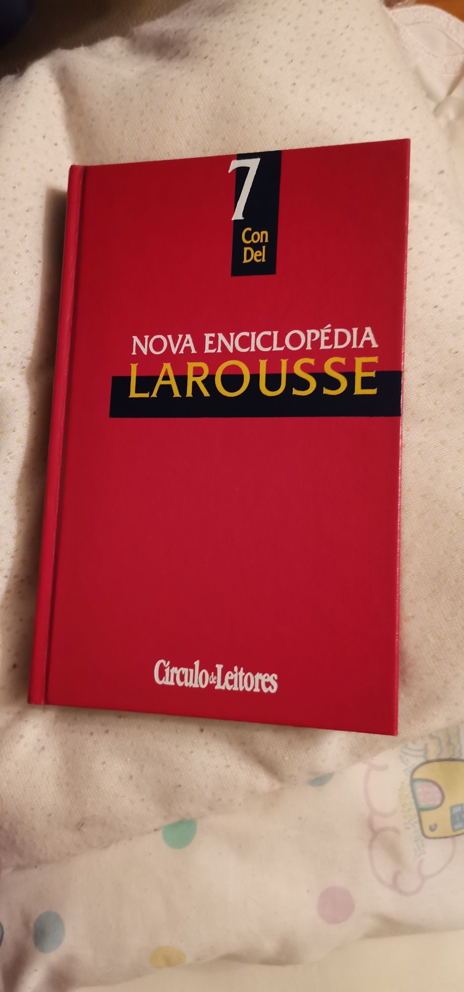 Enciclopédia La Rousse