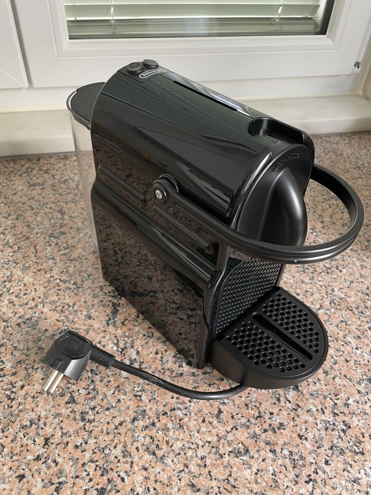 Máquina de Café Nespresso