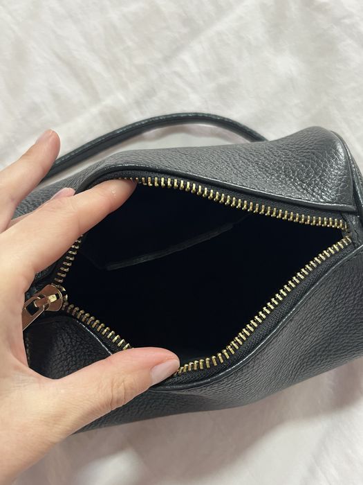 жіноча чорна сумка натуральна шкіра