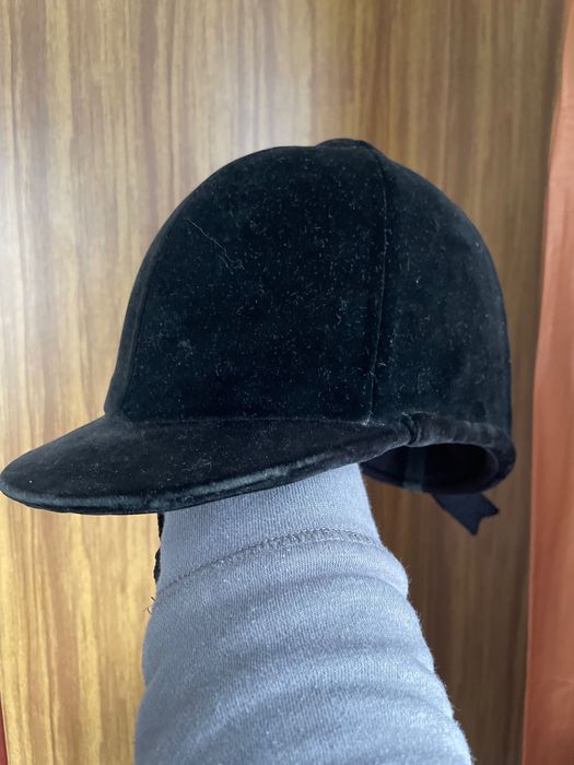 Жокейський шолом для верхової їзди