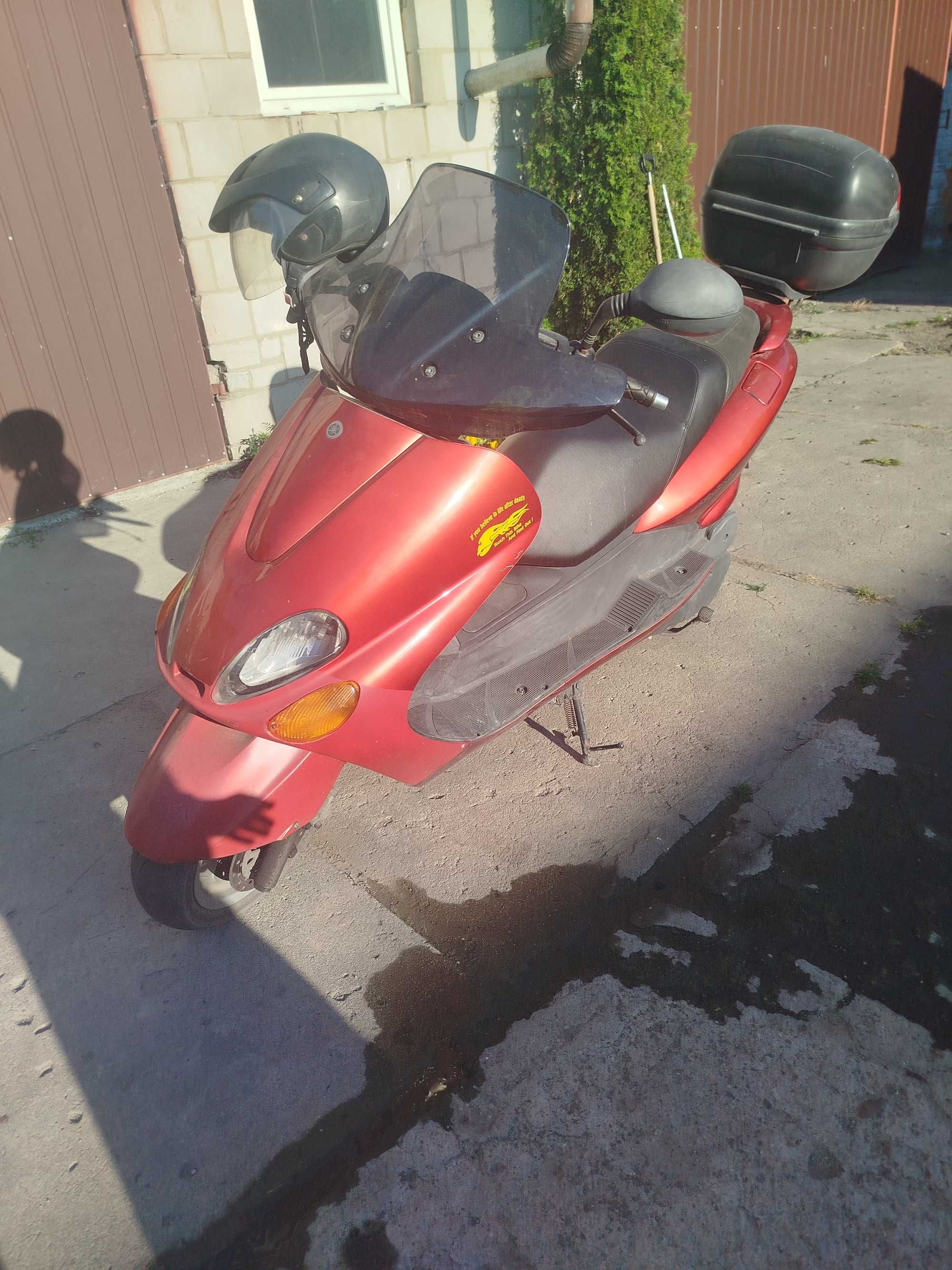 Yamaha Majesty - 125 cm³