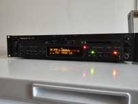Tascam MD- CD1 Combo  cd md