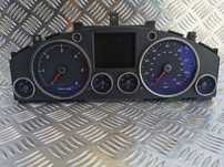 VW TOUAREG 7L 03-06R LICZNIK ZEGARY 4.2 V8 BENZYNA USA 7L6920980S